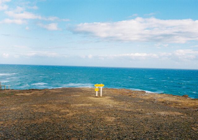 海にいるのもいいけど、海が向こう側にあるっていうのもいい#sea #film #snap #landscape #portra400